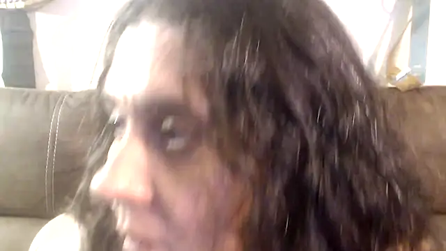 Snapshot of Dreaming_Of_Blue chatting on September 16, 2025, 12:33 am Dreaming Of Blue online show from September 16, 2025, 12:33 am