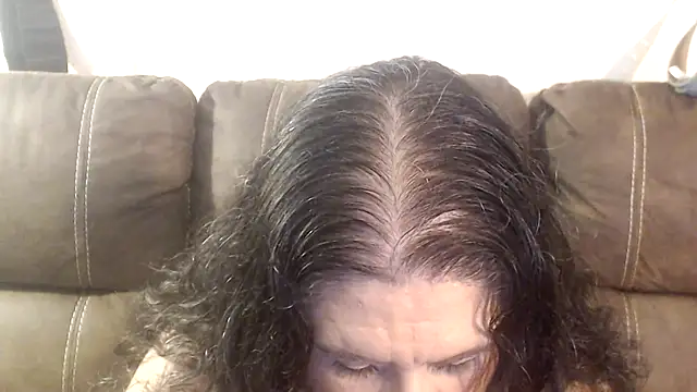 Snapshot of Dreaming_Of_Blue chatting on November 2, 2025, 8:55 pm Dreaming Of Blue online show from November 2, 2025, 8:55 pm