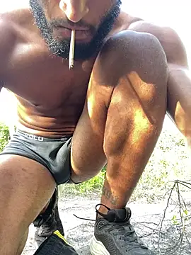 Snapshot of Dasul_ chatting on March 18, 2025, 7:10 pm Dasul online show from March 18, 2025, 7:10 pm