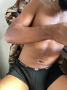 Snapshot of Dasul_ chatting on October 19, 2025, 6:52 pm Dasul online show from October 19, 2025, 6:52 pm