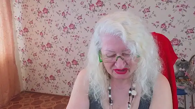 Maya Mayflower online show from April 6, 2026, 4:46 am