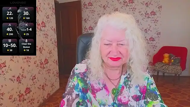 Snapshot of Maya_Mayflower chatting on May 25, 2026, 3:01 am Maya Mayflower online show from May 25, 2026, 3:01 am