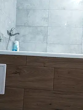 Snapshot of dxmiian chatting on March 25, 2026, 8:15 pm dxmiian online show from March 25, 2026, 8:15 pm