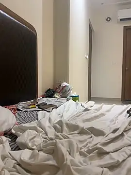 Randomrahulpillu online show from November 13, 2025, 11:20 am