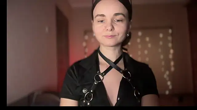 Snapshot of lanaloulou chatting on September 9, 2025, 11:04 pm lanaloulou online show from September 9, 2025, 11:04 pm