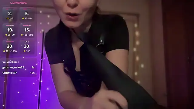 Snapshot of lanaloulou chatting on October 2, 2025, 10:39 pm lanaloulou online show from October 2, 2025, 10:39 pm