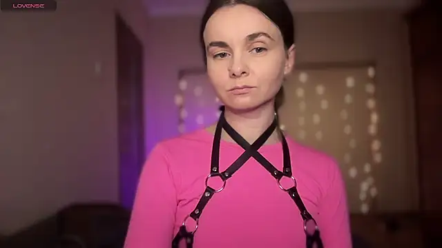 Snapshot of lanaloulou chatting on October 21, 2025, 10:10 pm lanaloulou online show from October 21, 2025, 10:10 pm