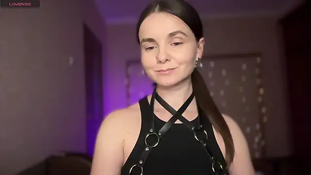 Snapshot of lanaloulou chatting on October 24, 2025, 10:06 pm lanaloulou online show from October 24, 2025, 10:06 pm