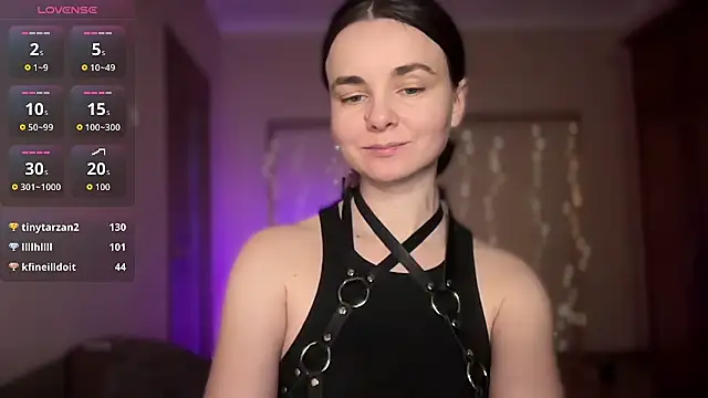 Snapshot of lanaloulou chatting on October 30, 2025, 9:48 pm lanaloulou online show from October 30, 2025, 9:48 pm