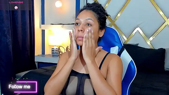 Snapshot of Sasha_rd chatting on March 24, 2026, 1:05 pm Sasha rd online show from March 24, 2026, 1:05 pm