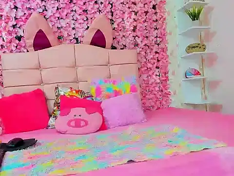 emma morgan 1 online show from March 7, 2025, 3:39 pm