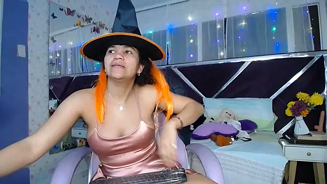 emma morgan 1 online show from October 14, 2025, 2:18 pm