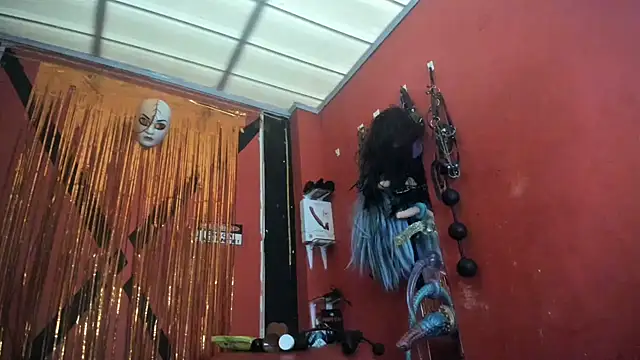 emma morgan 1 online show from November 6, 2025, 11:33 am