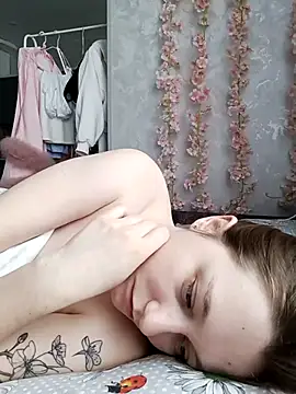 Bonechka online show from November 21, 2025, 7:29 am