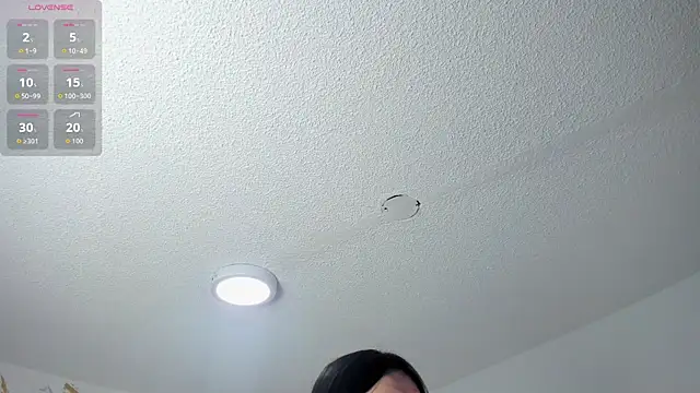 Cristal Velle online show from February 12, 2026, 12:33 pm