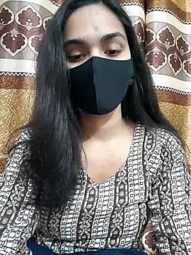 sexy-trisha1 online show from March 5, 2025, 12:00 pm