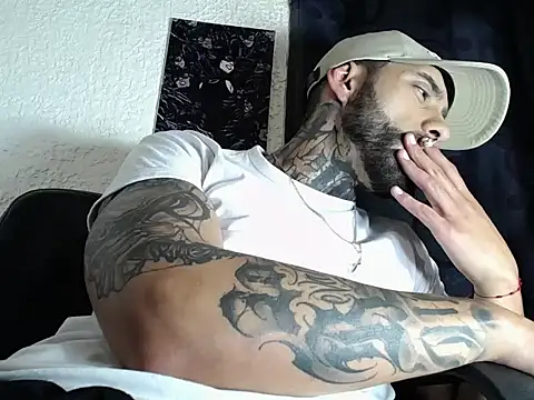 Snapshot of dante_d_angelo_ chatting on September 25, 2025, 5:44 am dante d angelo online show from September 25, 2025, 5:44 am