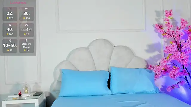 Candaceoweens online show from October 15, 2025, 4:34 am