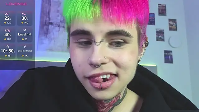 Snapshot of Alex_Vallley chatting on October 8, 2025, 8:39 pm Alex Vallley online show from October 8, 2025, 8:39 pm