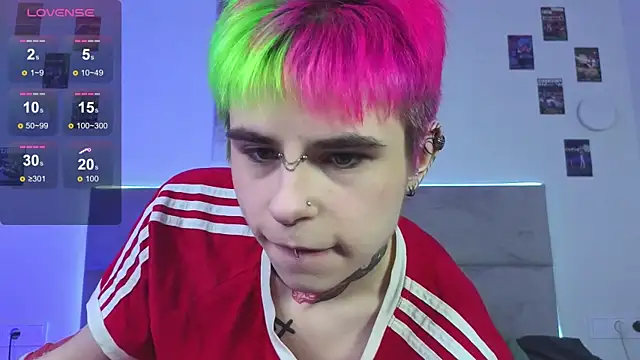 Snapshot of Alex_Vallley chatting on October 17, 2025, 10:45 pm Alex Vallley online show from October 17, 2025, 10:45 pm