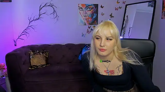 kiki swan online show from January 12, 2026, 7:02 am