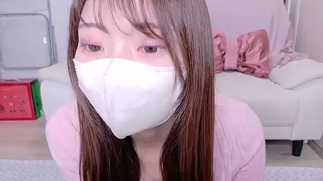Snapshot of Ran-o0_0o chatting on May 6, 2026, 5:46 am Ran-o0 0o online show from May 6, 2026, 5:46 am