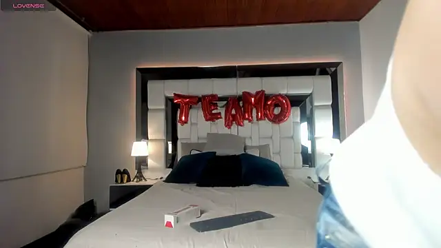 Snapshot of Sarafountain chatting on March 14, 2025, 2:20 am Sarafountain online show from March 14, 2025, 2:20 am