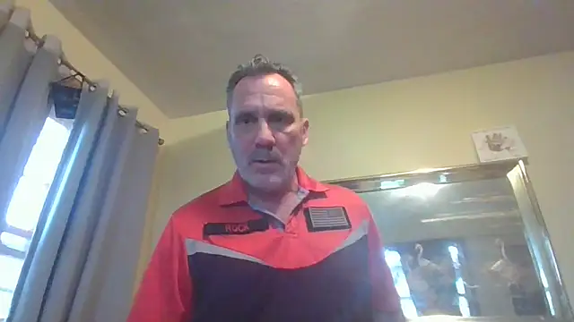 Snapshot of HunkofRock chatting on December 21, 2025, 2:24 pm HunkofRock online show from December 21, 2025, 2:24 pm