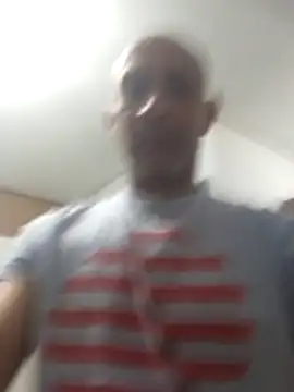 Snapshot of locotronalo chatting on October 24, 2025, 12:19 am locotronalo online show from October 24, 2025, 12:19 am