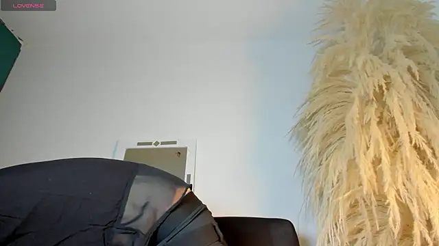 arthemisa hot online show from March 17, 2025, 3:29 pm