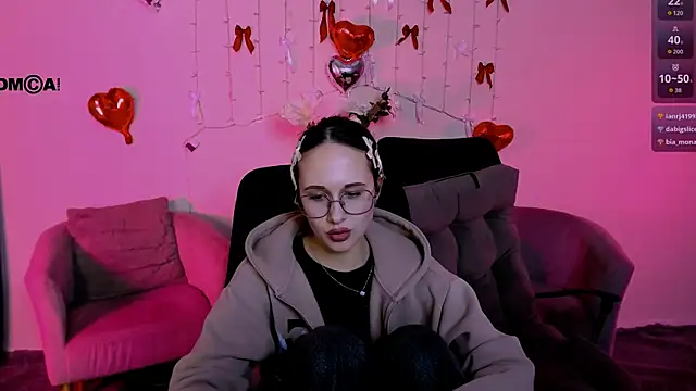 mona cloud online show from March 29, 2026, 10:32 pm