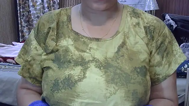 Snapshot of Hot_Anshi120 chatting on June 25, 2026, 5:12 am Hot Anshi120 online show from June 25, 2026, 5:12 am