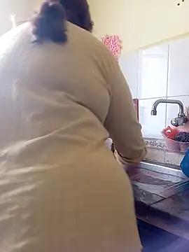 patrona sexooo online show from April 12, 2026, 2:11 pm