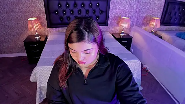 Scarlett  Johanson online show from March 22, 2025, 3:30 am