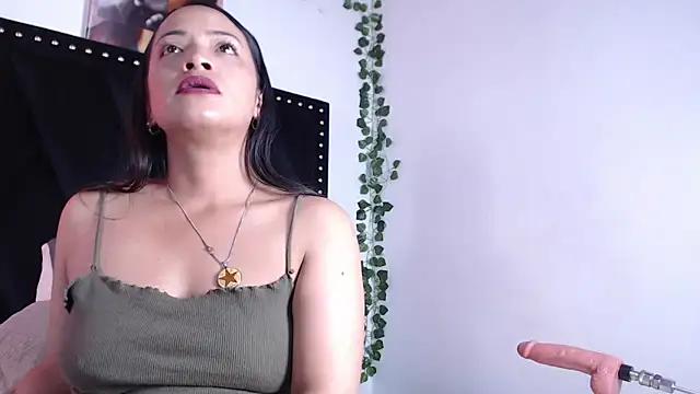 Snapshot of AvaX_777 chatting on September 20, 2025, 8:10 pm AvaX 777 online show from September 20, 2025, 8:10 pm