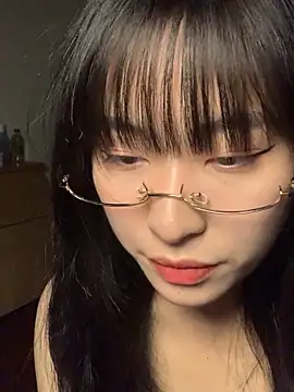 214Jun online show from March 7, 2026, 3:53 pm