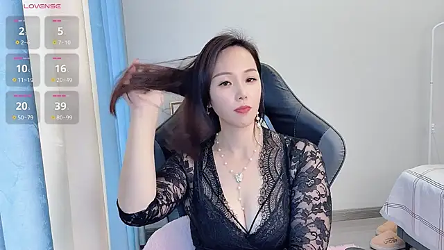 Dewluna online show from March 14, 2025, 3:26 am