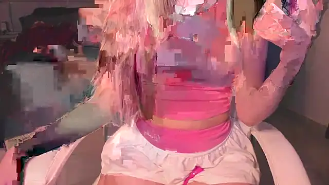 Snapshot of AngelBarbie_ chatting on October 18, 2025, 7:03 pm AngelBarbie online show from October 18, 2025, 7:03 pm