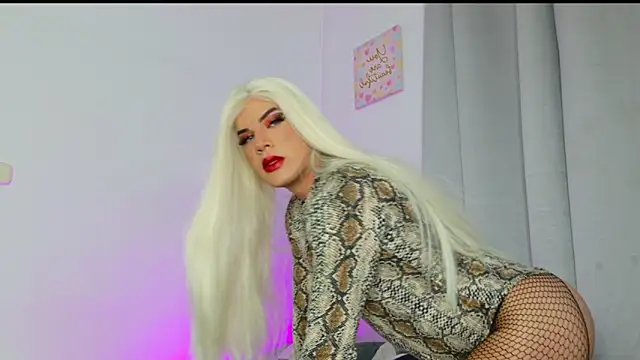 Snapshot of isahilton1 chatting on March 11, 2025, 11:23 am isahilton1 online show from March 11, 2025, 11:23 am