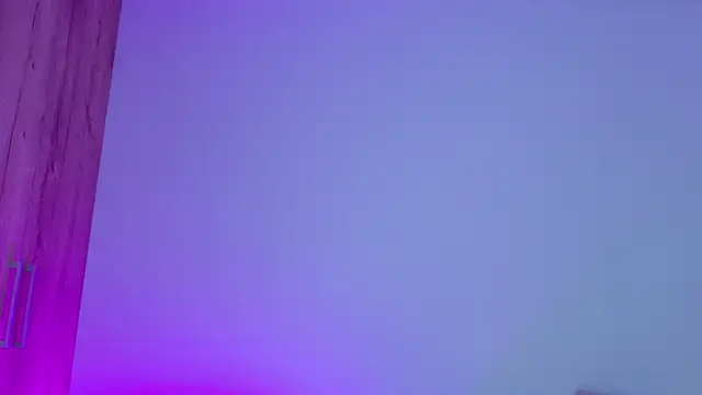 isahilton1 online show from February 7, 2026, 12:09 pm