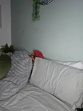 Saucy-Serenity online show from March 13, 2026, 8:15 pm