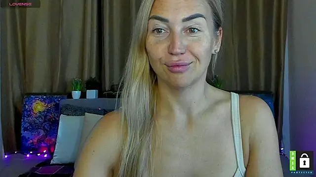 Kiss julli88I online show from October 22, 2025, 5:30 am