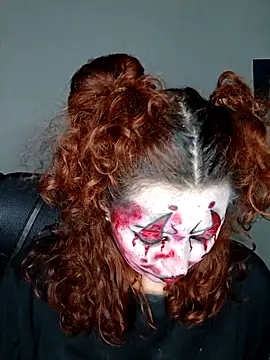 Luz delunaa online show from October 25, 2025, 1:46 am