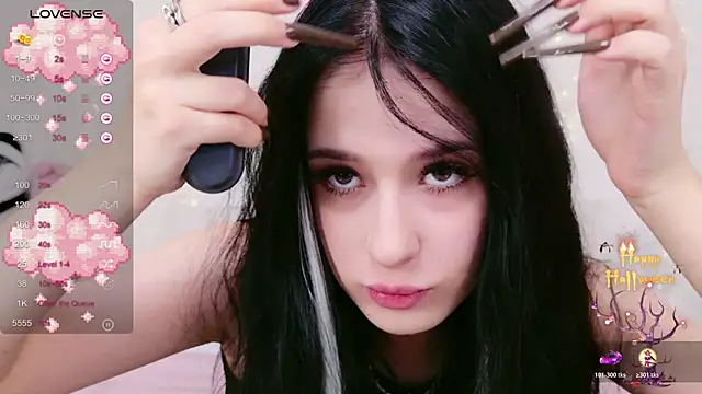 JaneRayan online show from October 20, 2025, 5:02 pm