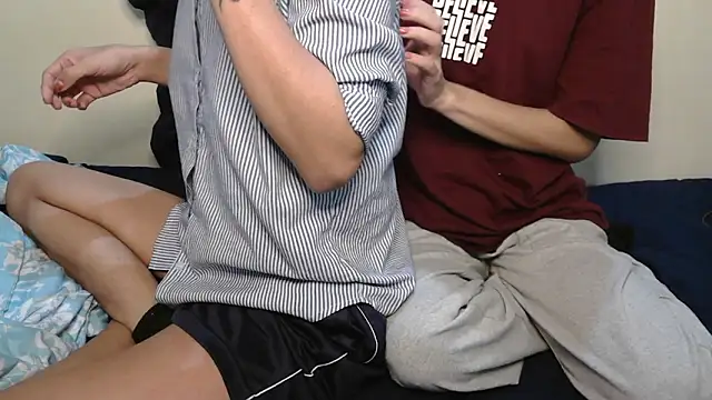 NaughtyThrouple007 online show from November 16, 2025, 7:03 am