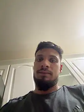 Pennys19CM online show from February 18, 2026, 4:19 am