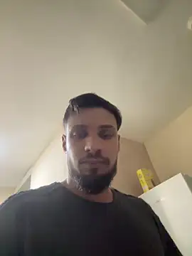 Pennys19CM online show from February 21, 2026, 4:35 am