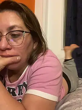 Luna-nevada online show from March 12, 2026, 10:21 am