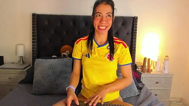 Snapshot of KatiaLover05 chatting on July 4, 2026, 5:24 am KatiaLover05 online show from July 4, 2026, 5:24 am