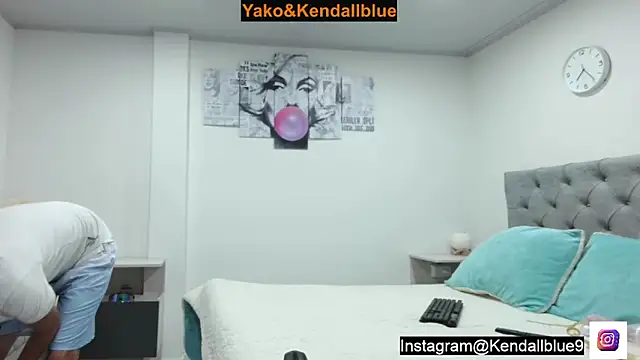 kendallblue  online show from October 20, 2025, 12:22 am